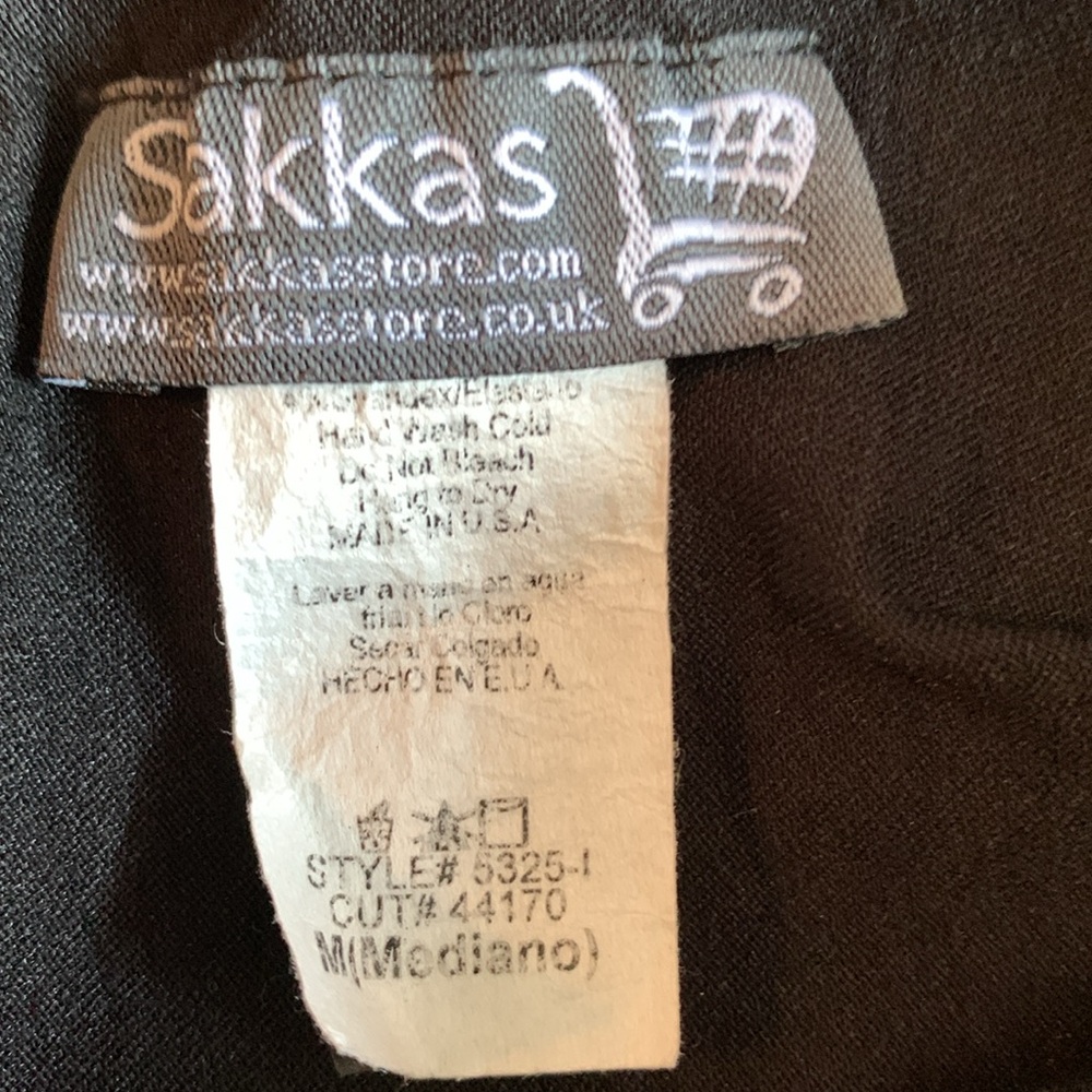 Sakkas black pencil skirt.  Labeled medium but fits more like small. Stretch. - Picture 3 of 6